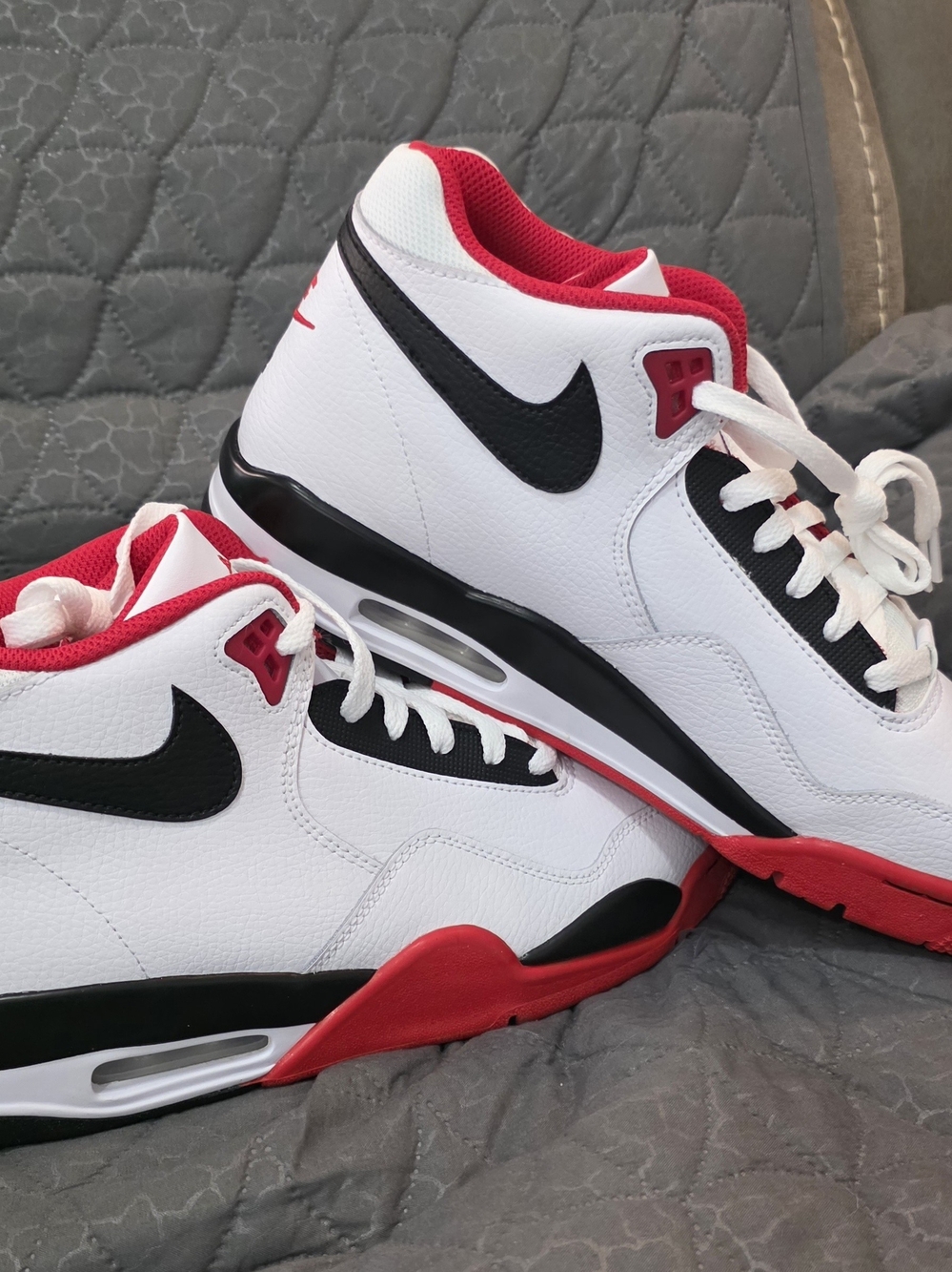 Nike Men's Flight Legacy shoes in the White/University Red/Black colorway Sz12